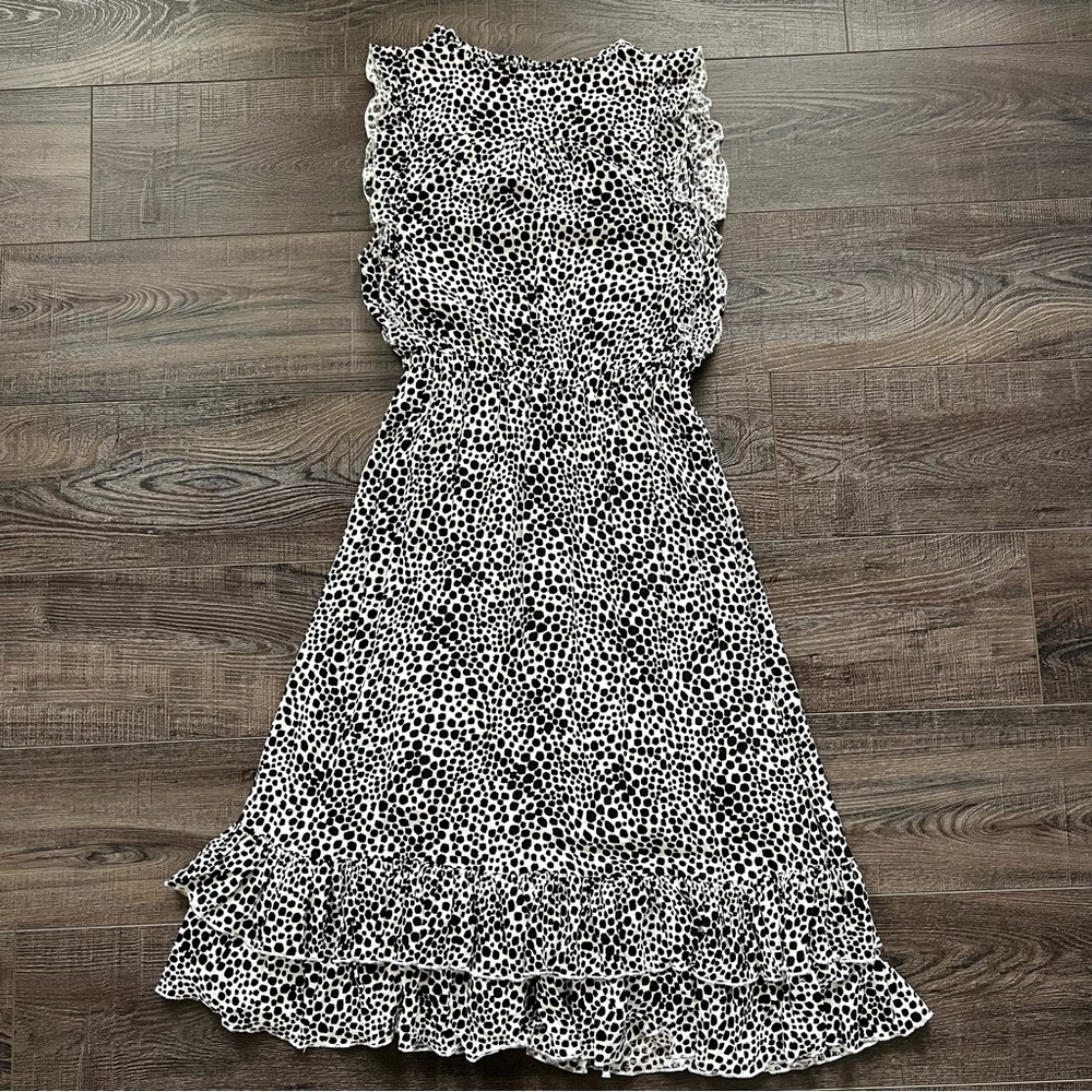 Maeve Ruby Ruffled Midi Dress - Picture 11 of 16